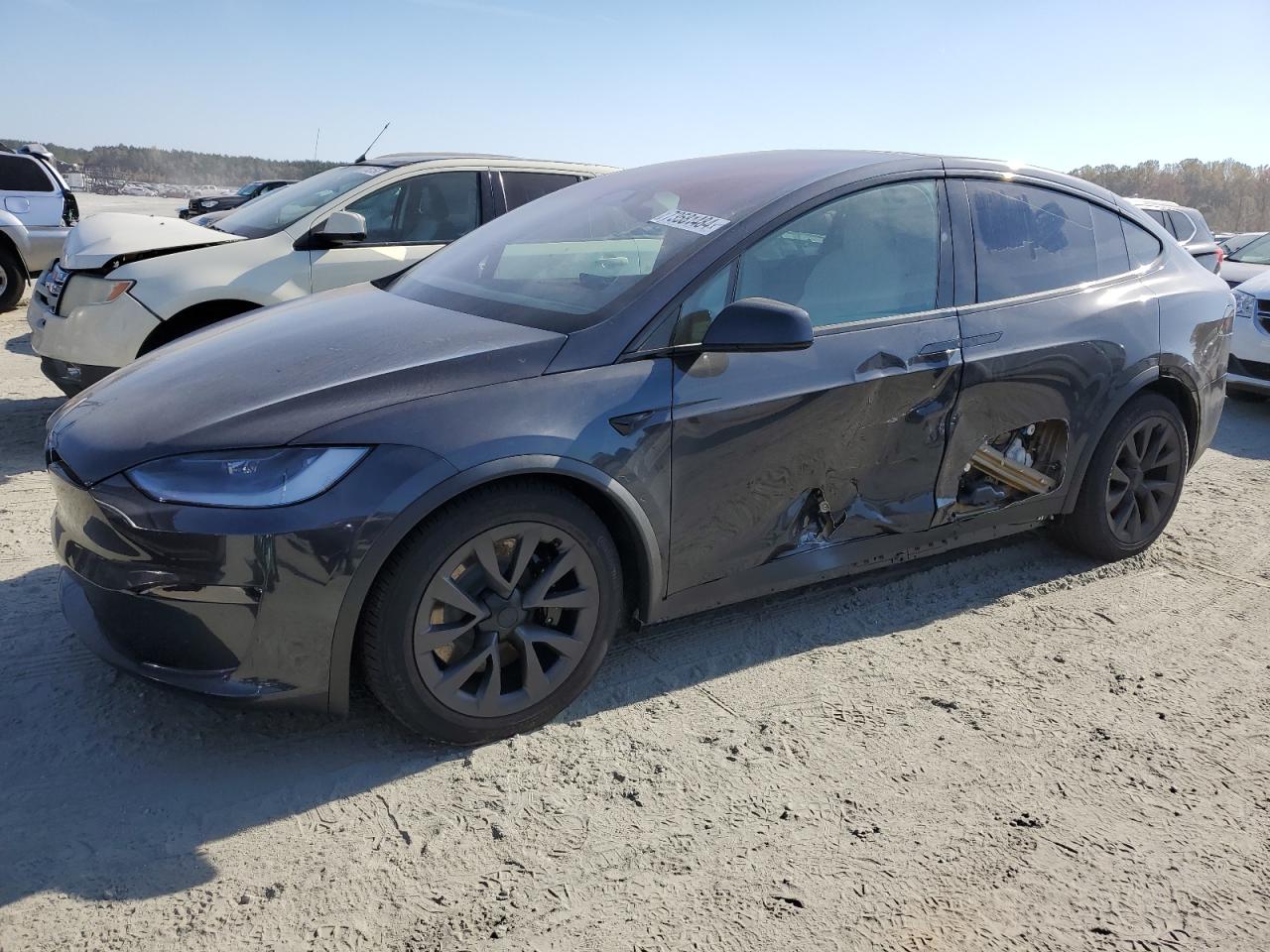 2024 TESLA MODEL X  VIN:7SAXCBE5XRF447328