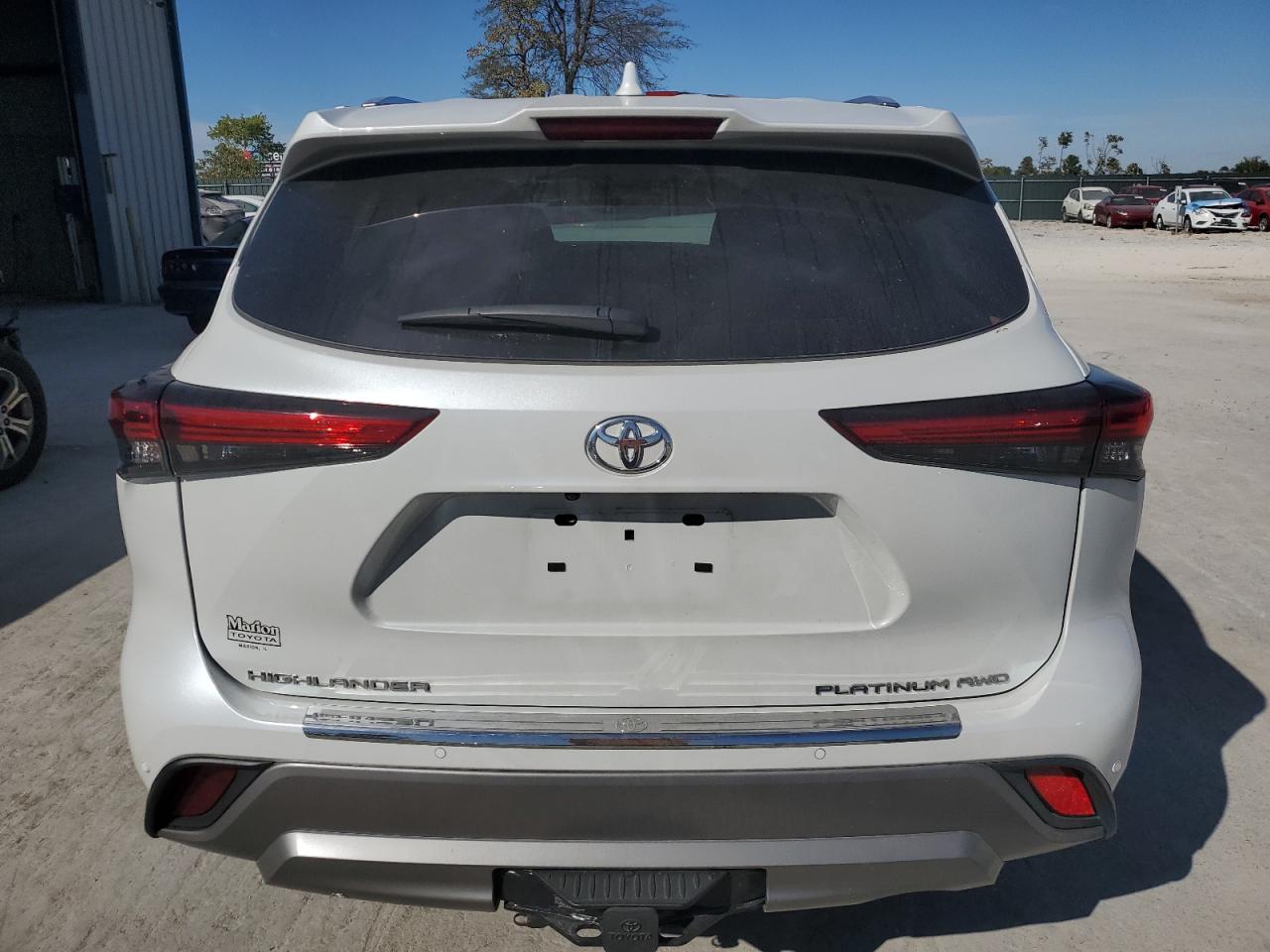 2023 TOYOTA HIGHLANDER L VIN:5TDKDRBH6PS005943