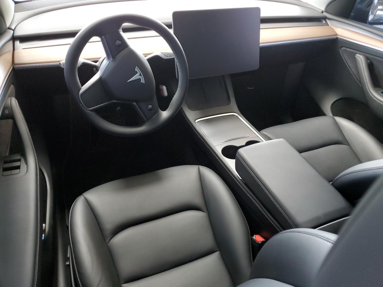 2023 TESLA MODEL Y  VIN:7SAYGDED6PF944062