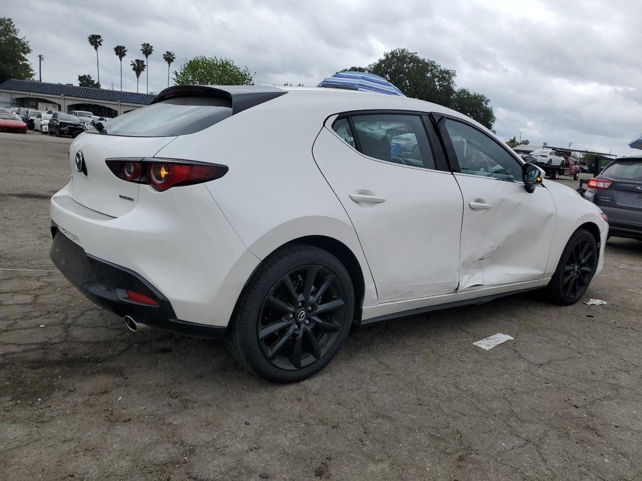 2022 MAZDA 3 PREMIUM VIN:JM1BPAML0N1518612