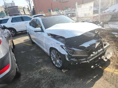 2016 Genesis G80 VIN: