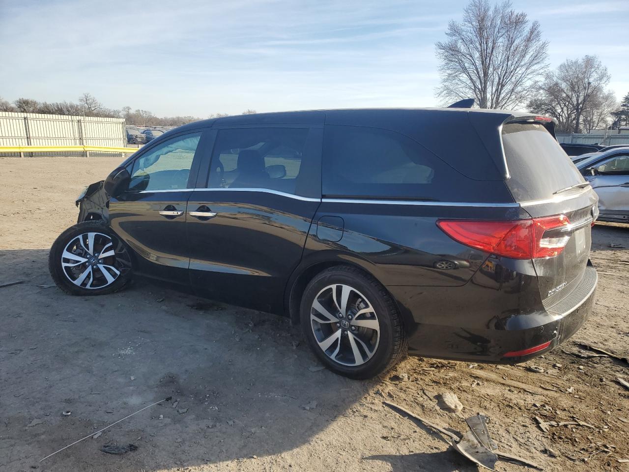 2022 HONDA ODYSSEY TOURING VIN:5FNRL6H83NB038732