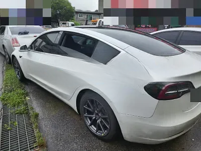2020 Tesla Model 3 NONE VIN: