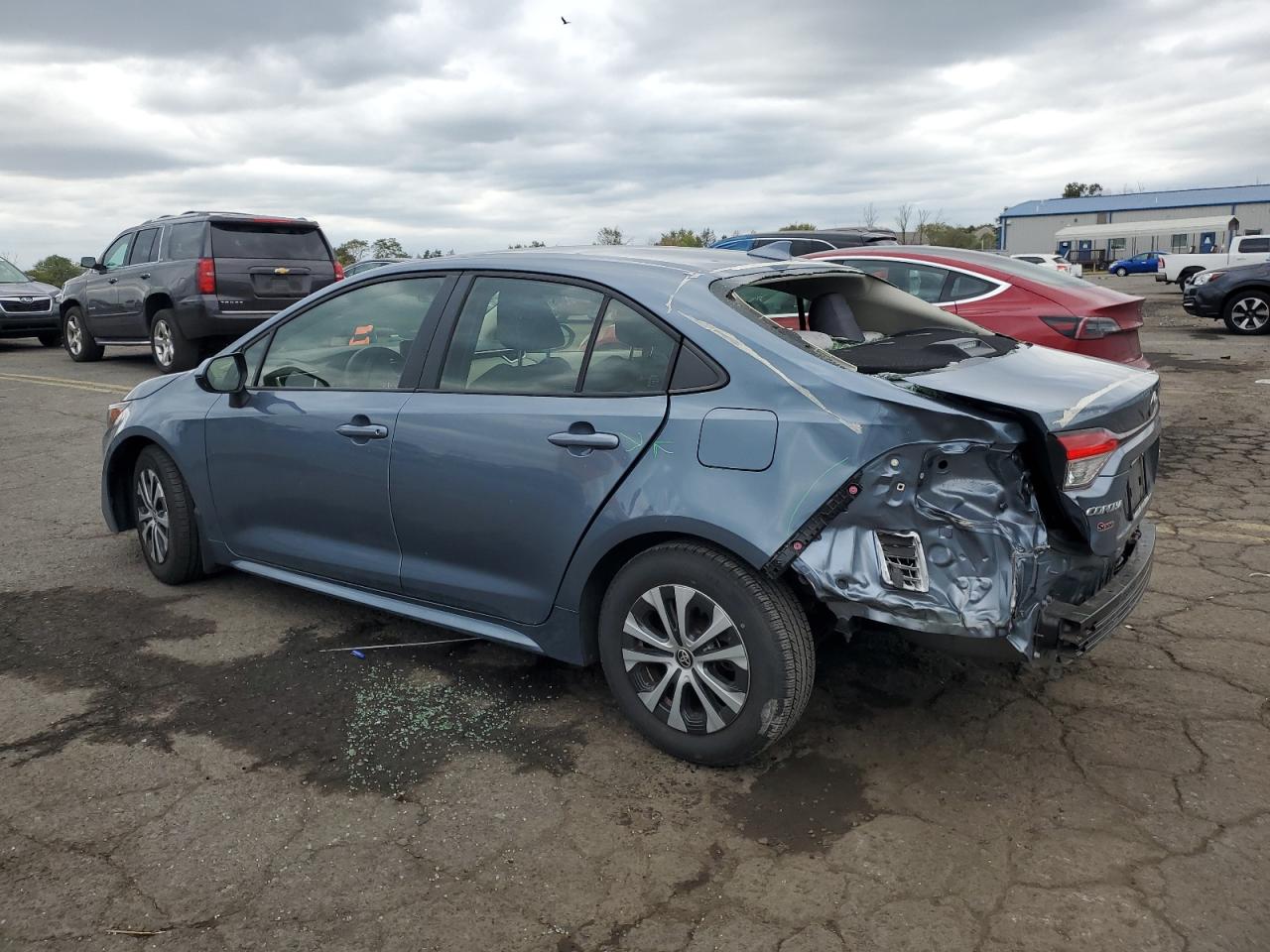 2022 TOYOTA COROLLA LE VIN:JTDEAMDE2NJ058693