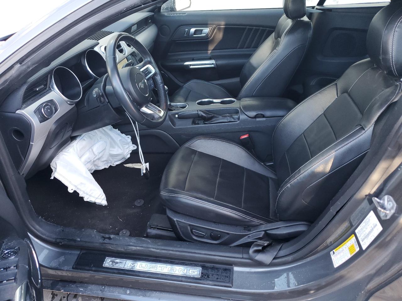 2022 FORD MUSTANG  VIN:1FATP8UH1N5103774