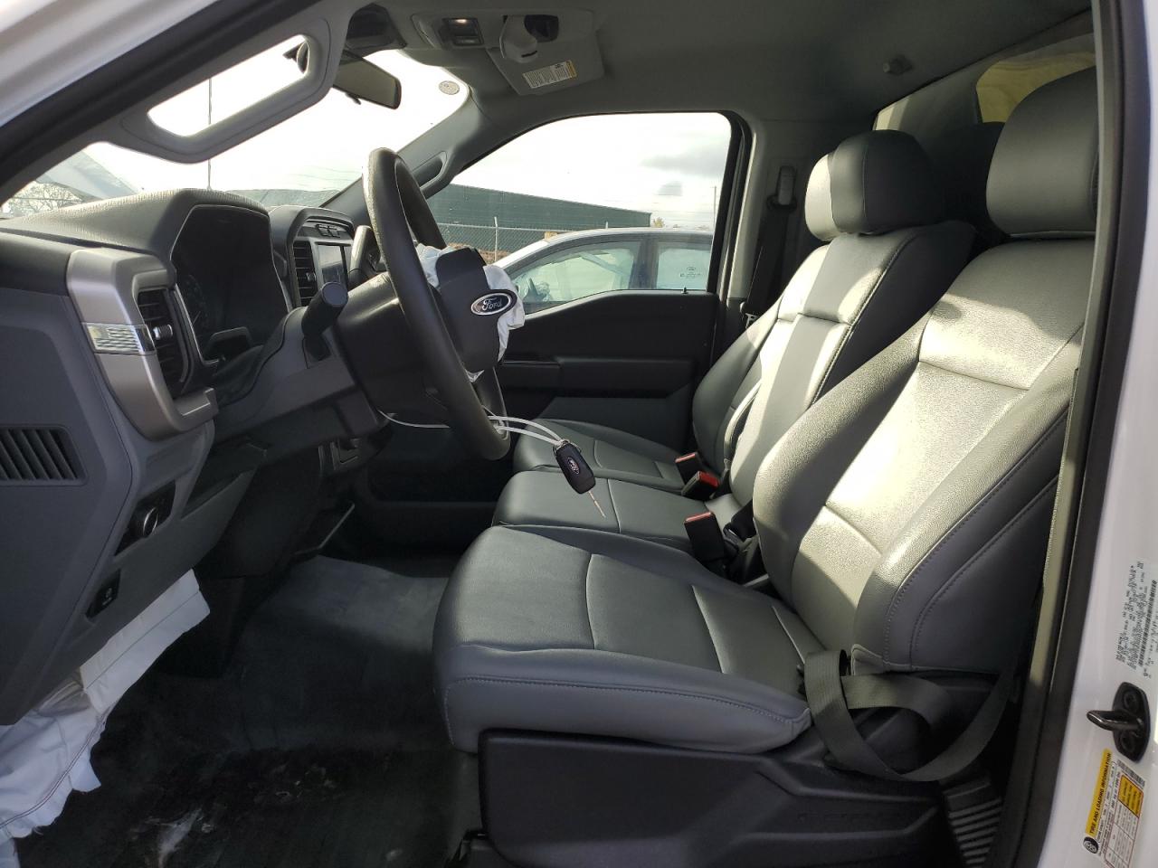 2023 FORD F150  VIN:1FTMF1CB2PKE94752