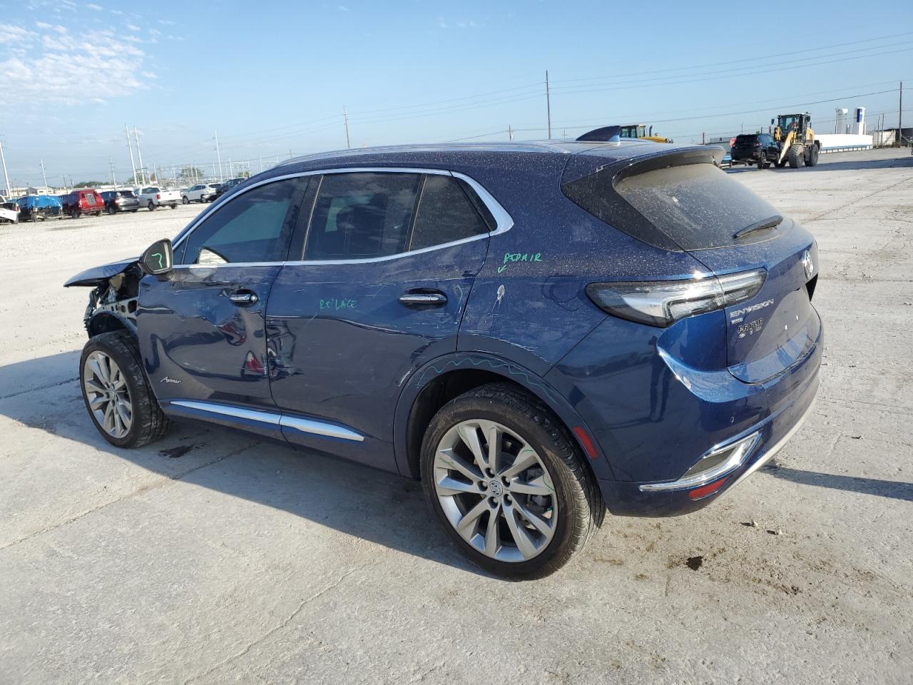 2022 BUICK ENVISION AVENIR VIN:LRBFZSR46ND071994