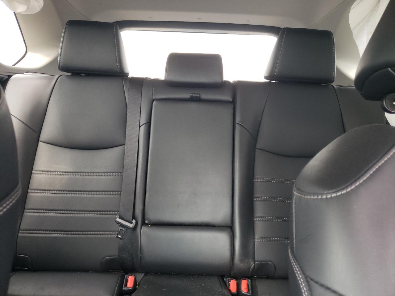 2022 TOYOTA RAV4 XLE PREMIUM VIN:2T3C1RFVXNW215017