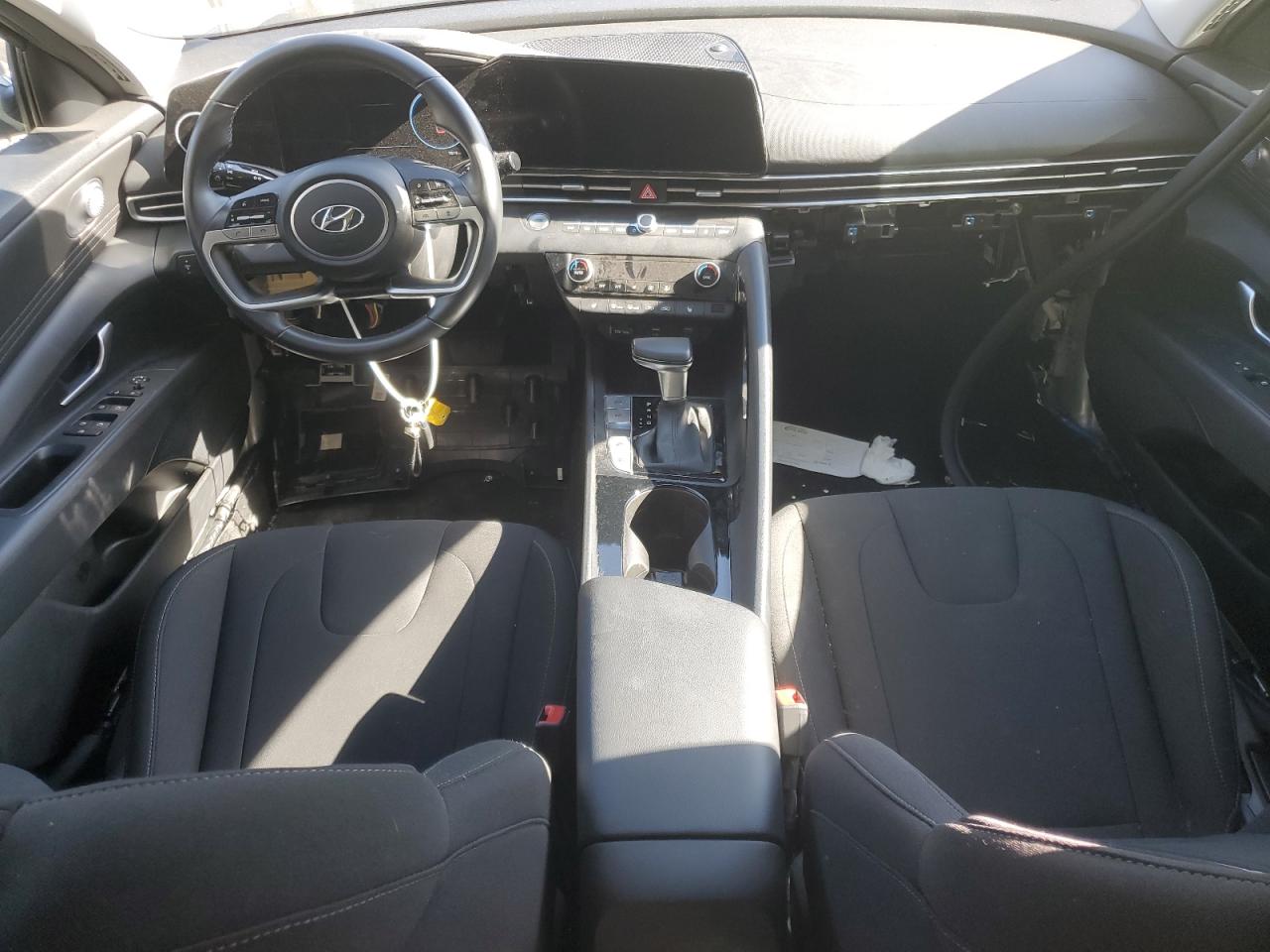 2023 HYUNDAI ELANTRA SEL VIN:5NPLS4AG9PH099909