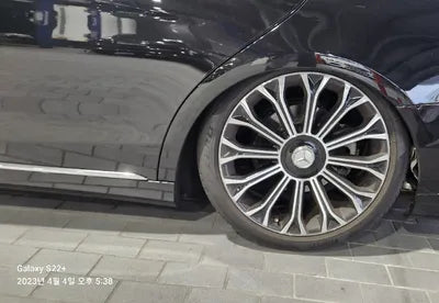 2020 Mercedes-Benz S 560 W1KUG8GB5LA554836 VIN:W1KUG8GB5LA554836