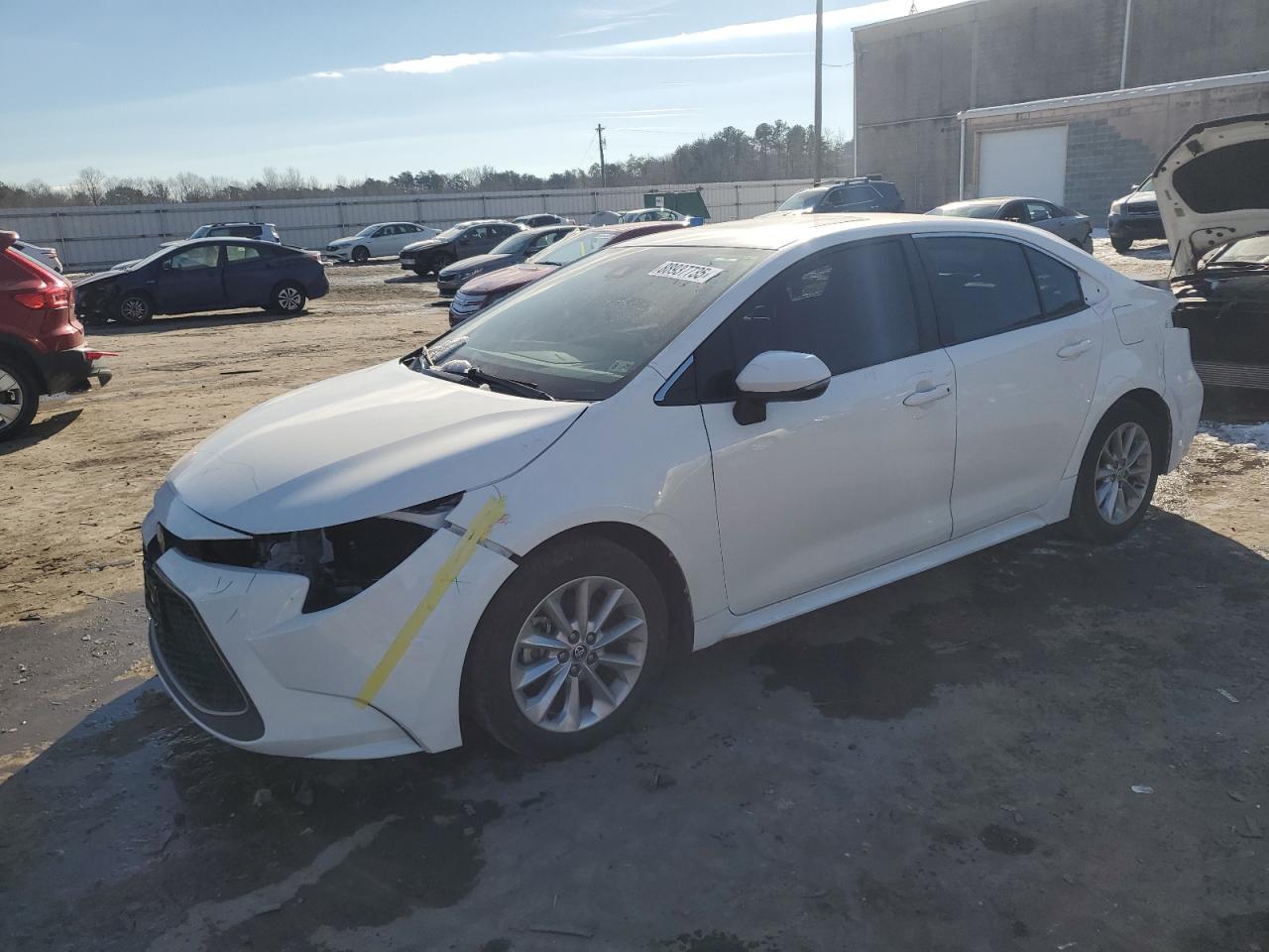 2022 TOYOTA COROLLA XLE VIN:5YFFPMAE9NP305579