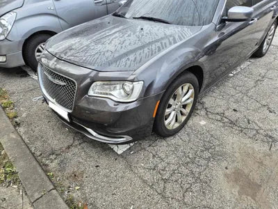 2015 Mercedes-Benz R 300 2C3CCASG4FH923143 VIN:2C3CCASG4FH923143