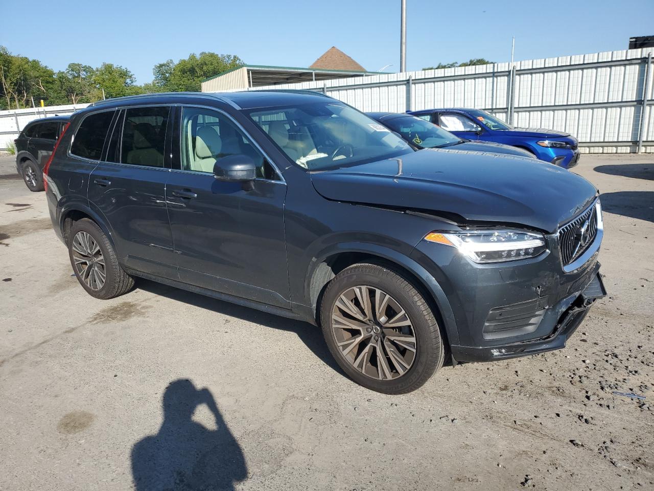 2022 VOLVO XC90 T6 MOMENTUM VIN:YV4A221K4N1817836