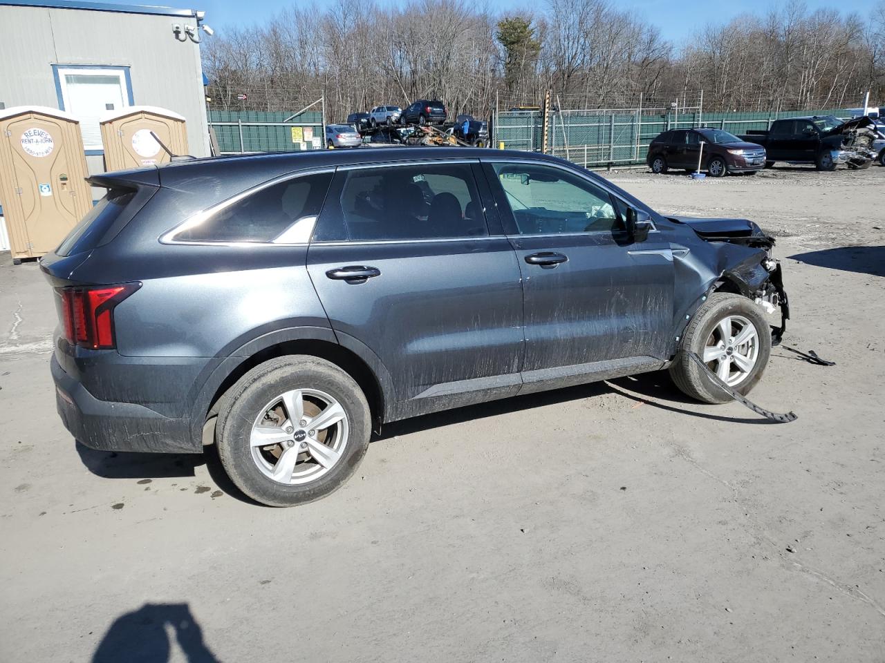 2022 KIA SORENTO LX VIN:5XYRGDLC3NG159872