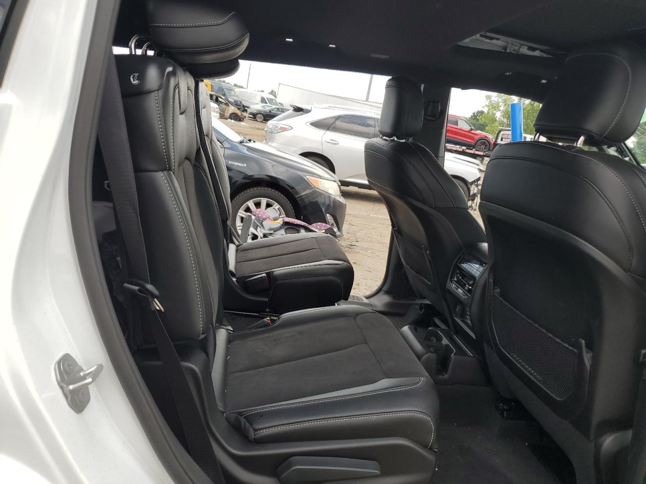 2024 JEEP GRAND CHEROKEE L LAREDO VIN:1C4RJKAG9R8590371