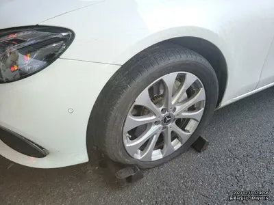 2018 Mercedes-Benz E 300 206KMWDDZF4KB4JA3 VIN:206KMWDDZF4KB4JA3