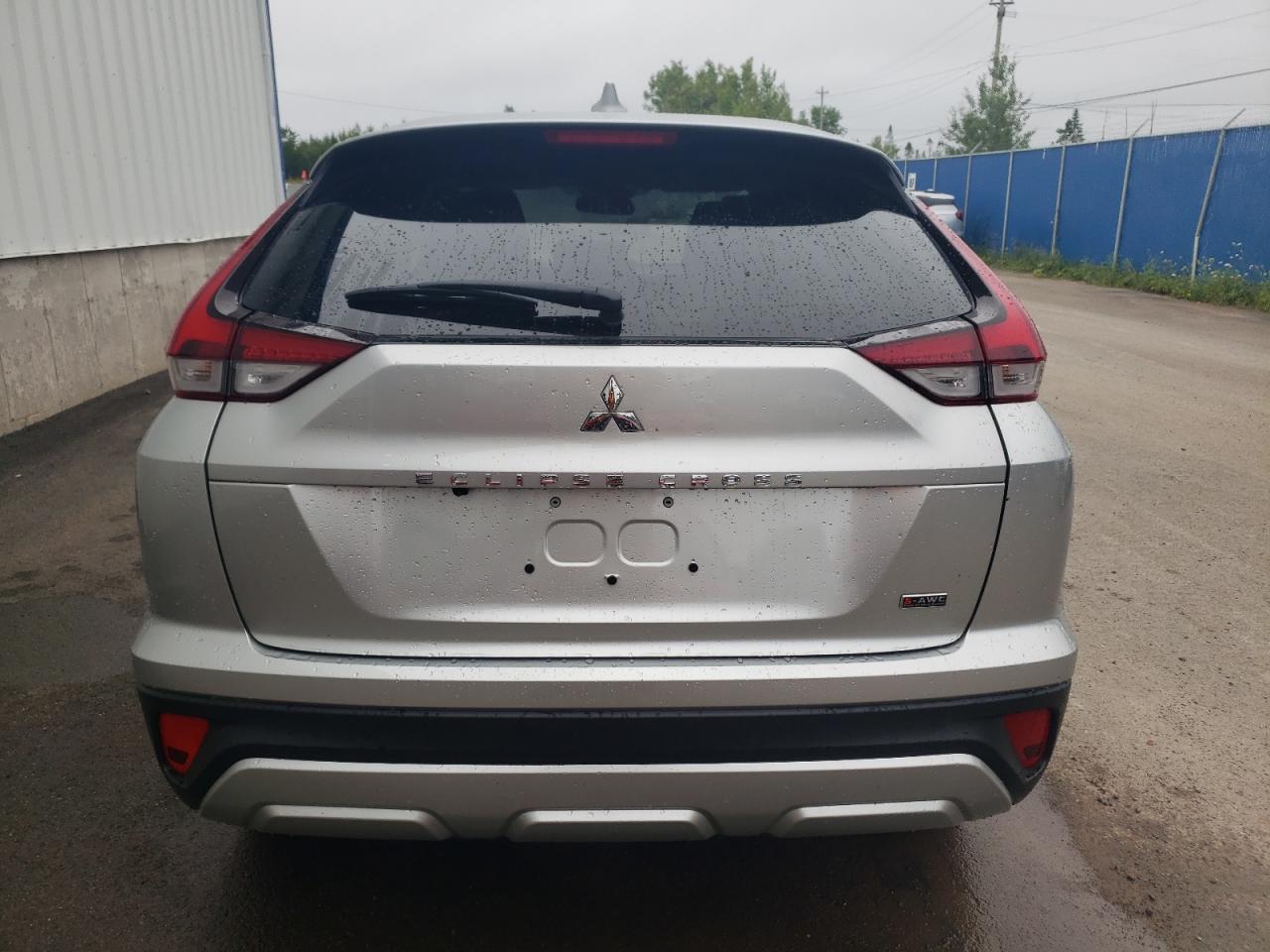 2024 MITSUBISHI ECLIPSE CROSS LE VIN:JA4ATVAAXRZ624584