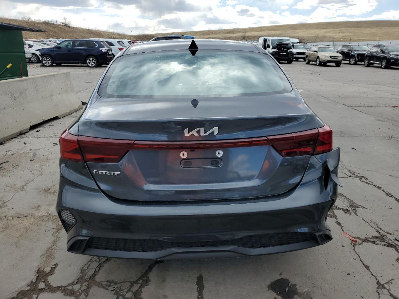 2023 KIA FORTE LX VIN:3KPF24AD7PE608905
