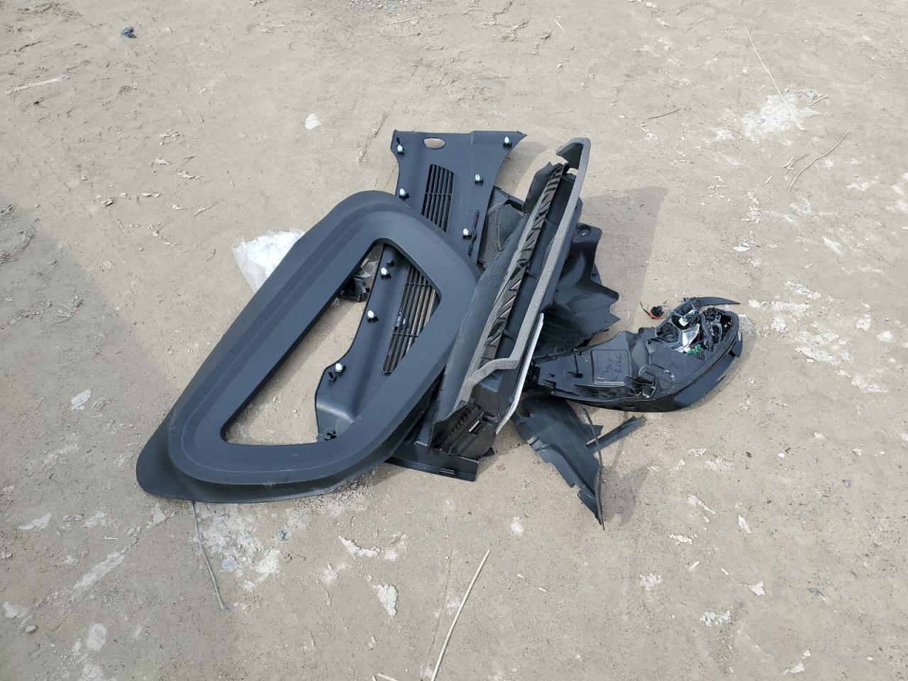 2024 TESLA MODEL Y  VIN:7SAYGDED4RF055537
