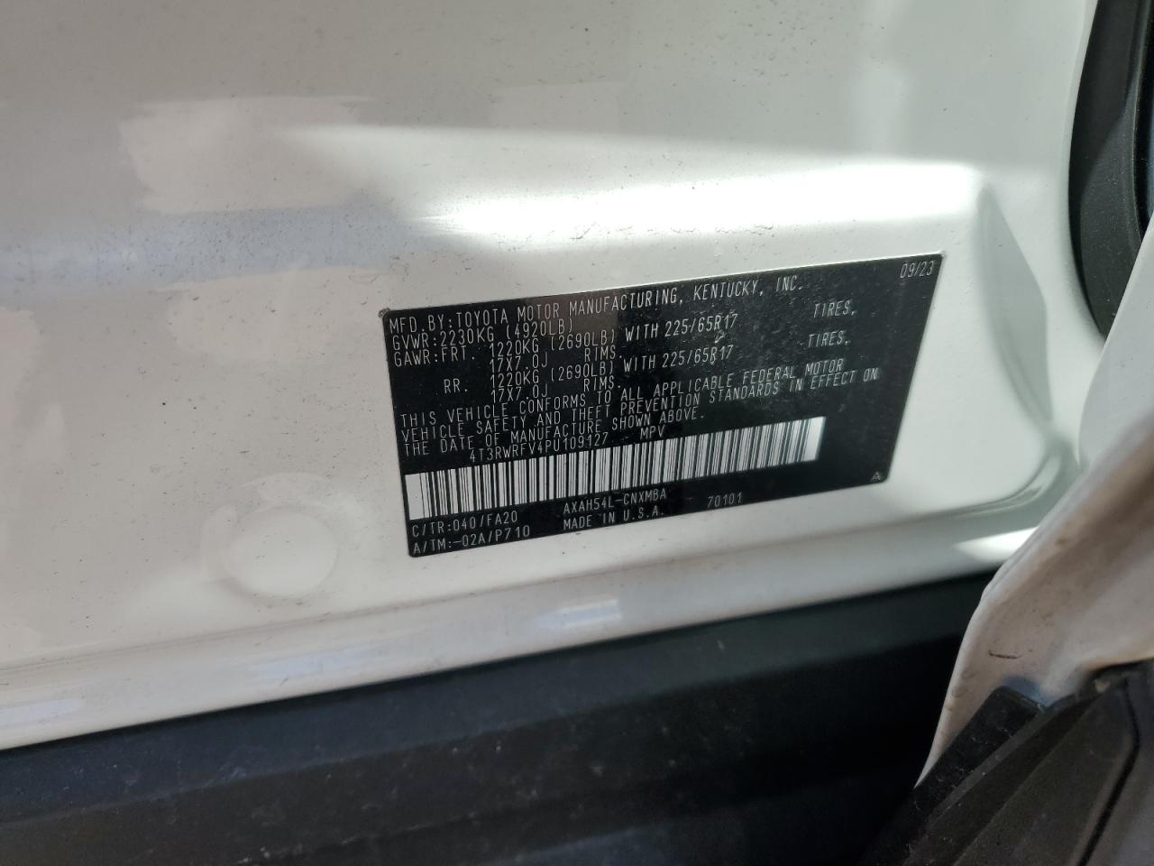 2023 TOYOTA RAV4 XLE VIN:4T3RWRFV4PU109127