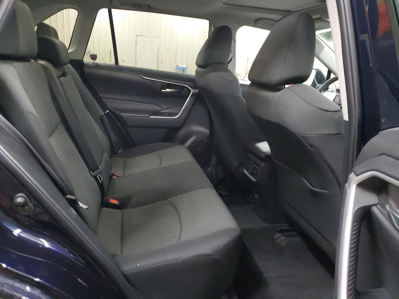 2022 TOYOTA RAV4 XLE VIN:2T3P1RFV5NW289852