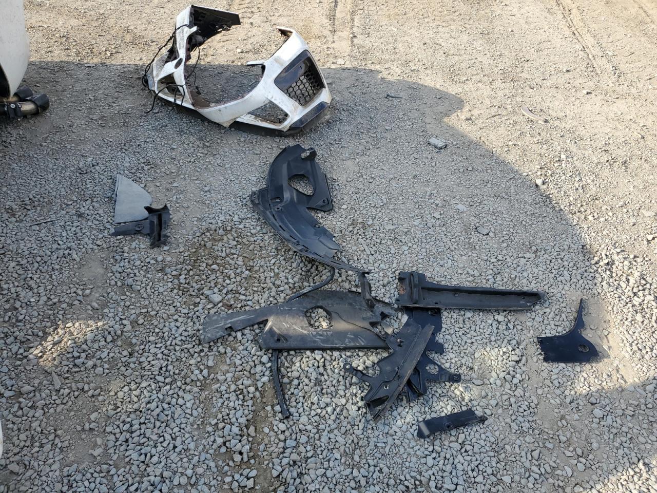 2022 BMW M8  VIN:WBSAE0C04NCJ11232