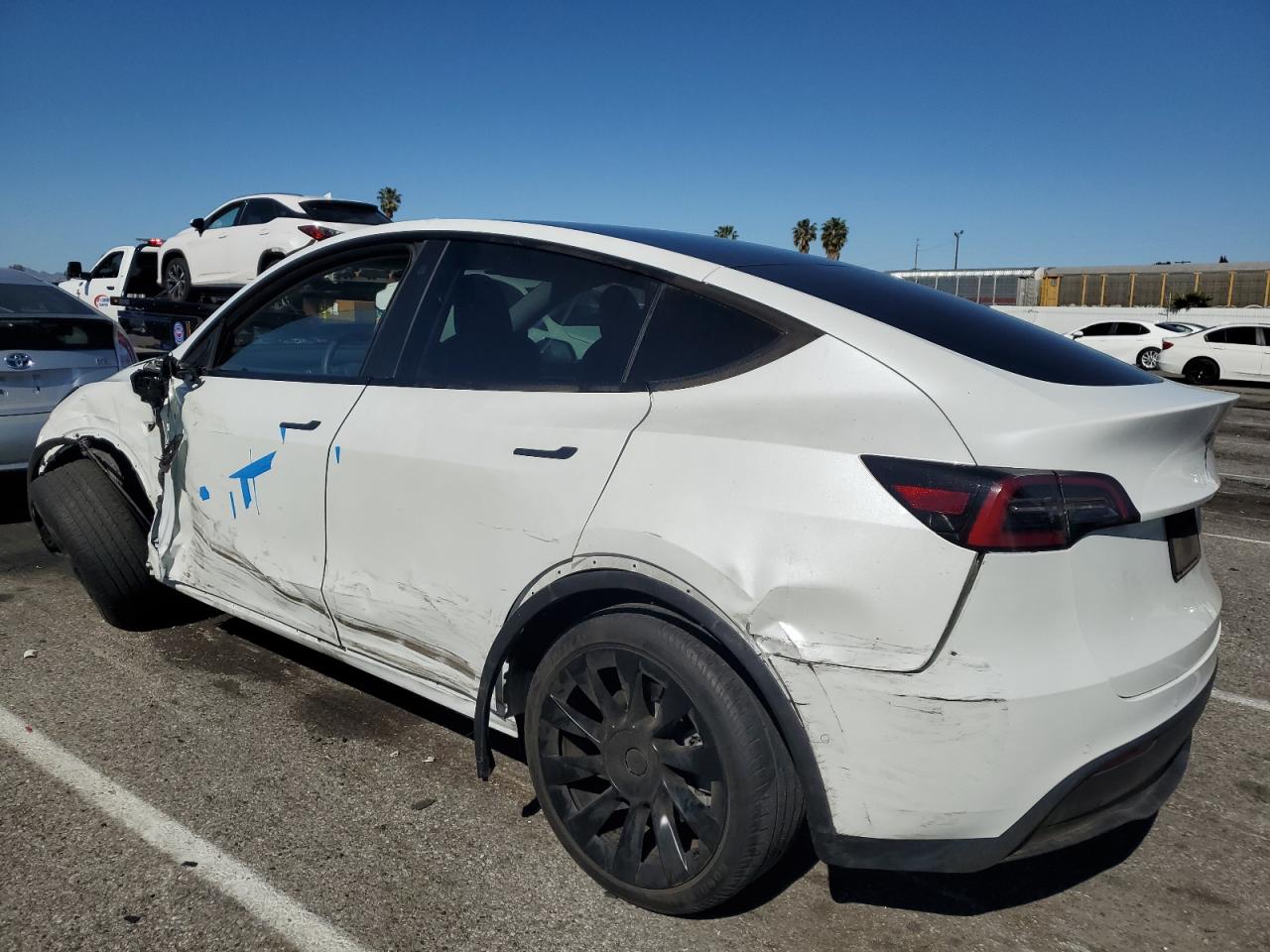 2022 TESLA MODEL Y  VIN:7SAYGAEE6NF554003