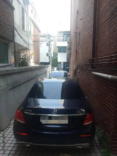 2019 Mercedes-Benz E 300 VIN: