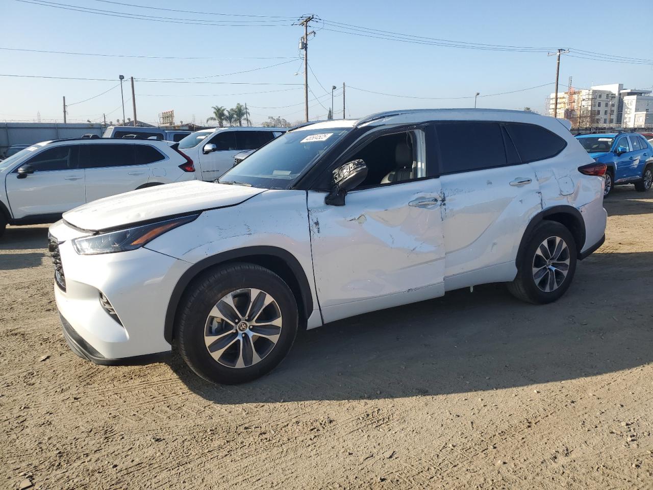 2024 TOYOTA HIGHLANDER LE VIN:5TDKDRAH2RS537128