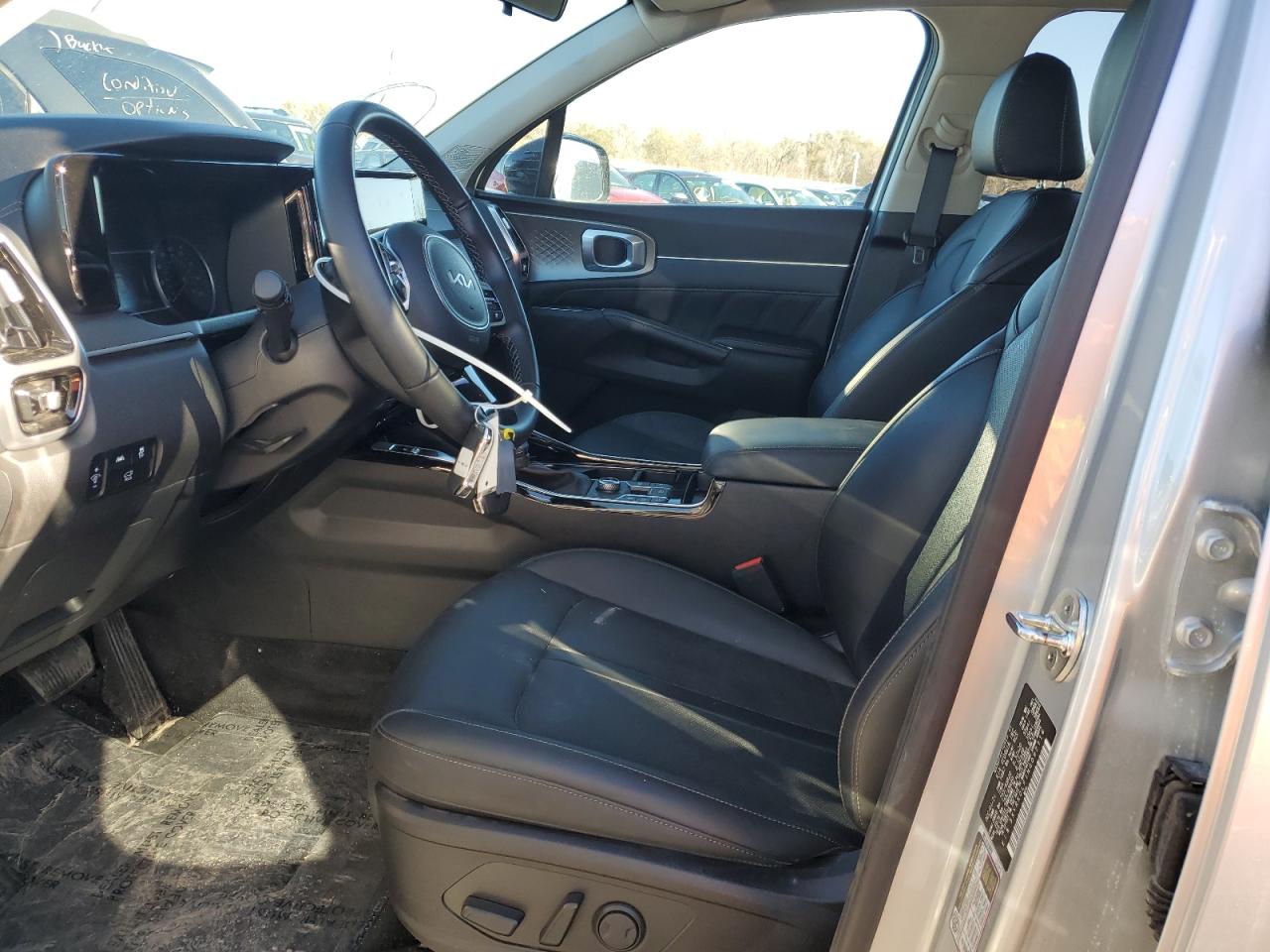 2022 KIA SORENTO SX VIN:5XYRKDLF1NG092116
