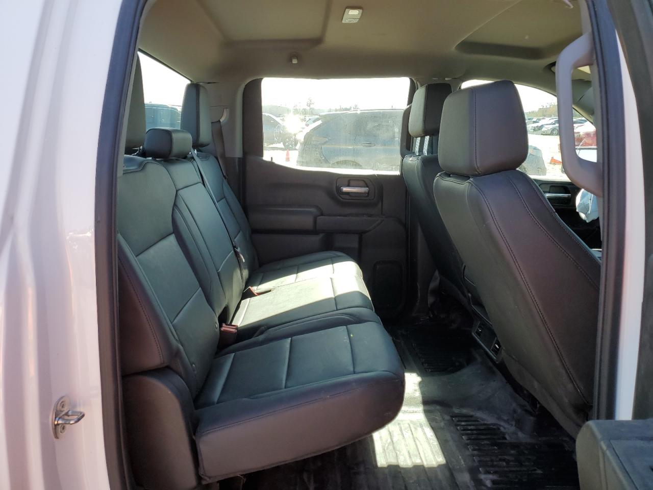 2024 CHEVROLET SILVERADO K1500 VIN:2GCUDAED5R1205239