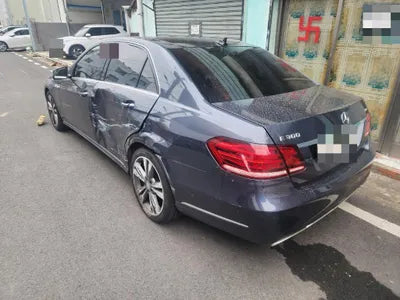 2015 Mercedes-Benz E 300 VIN: