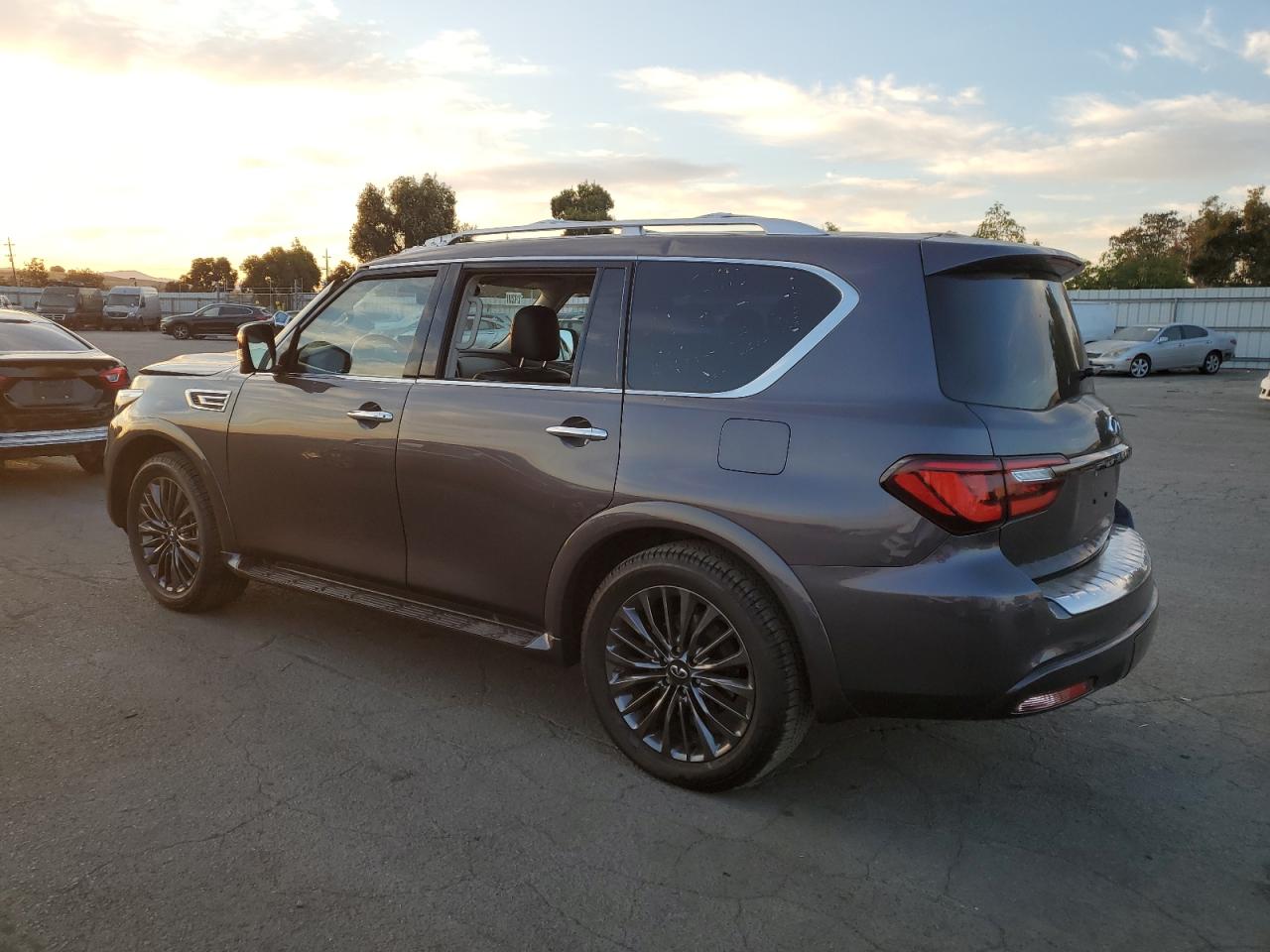 2022 INFINITI QX80 LUXE VIN:JN8AZ2AD7N9870102