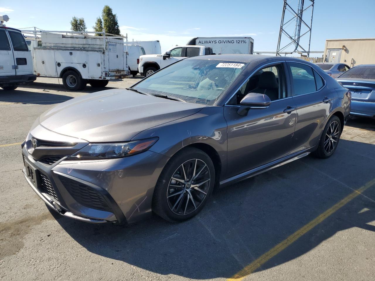 2022 TOYOTA CAMRY SE VIN:4T1T11AK4NU621981