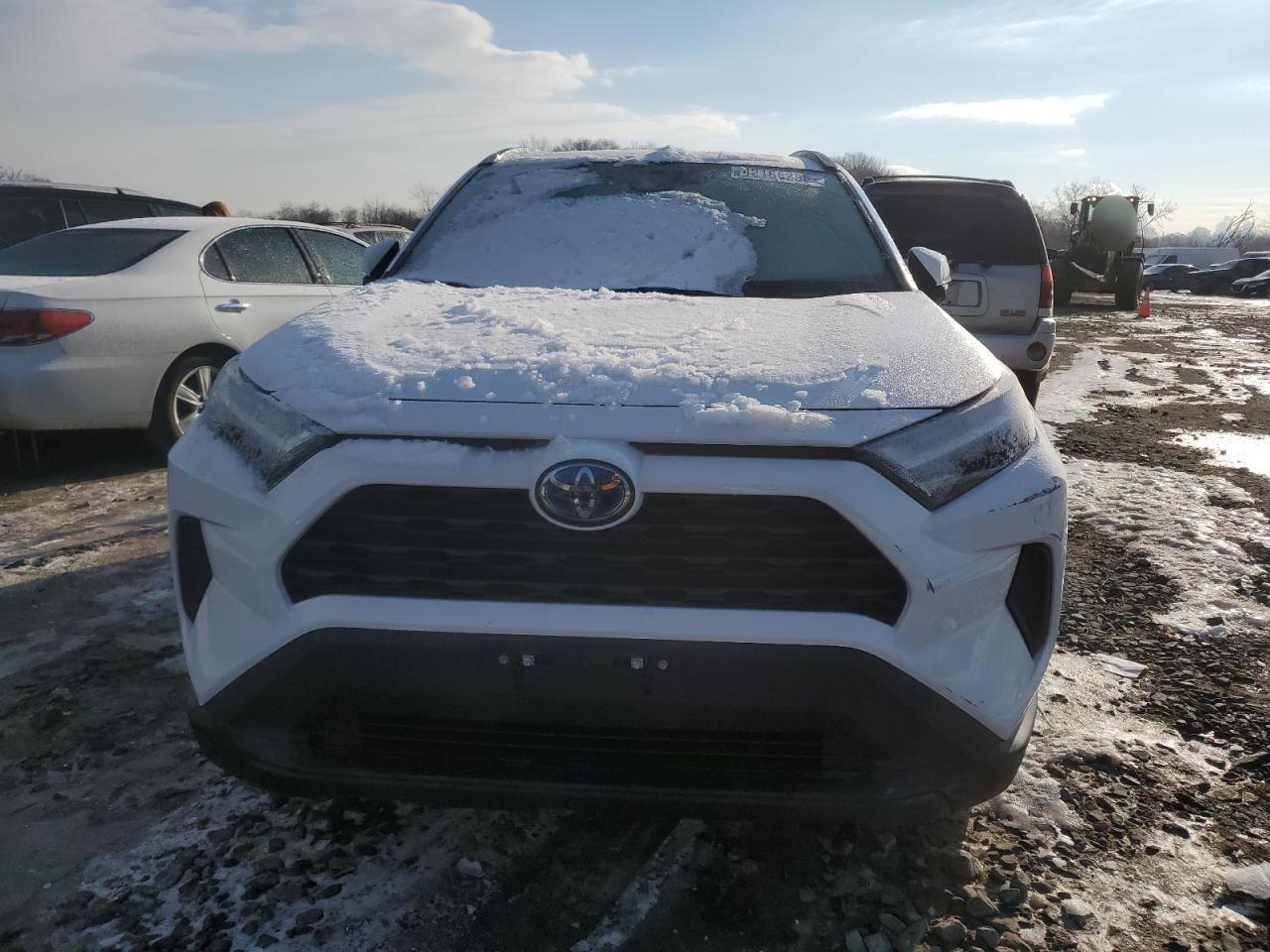 2024 TOYOTA RAV4 XLE VIN:4T3RWRFV5RU147453