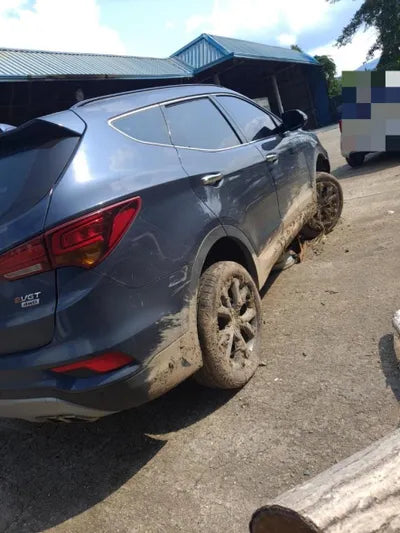 2015 Hyundai Santa FE VIN: