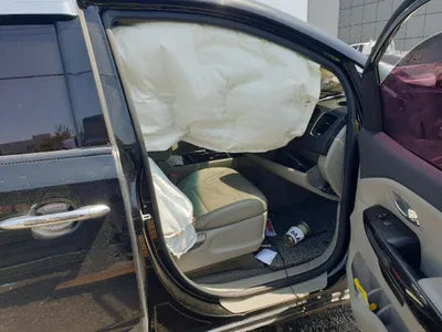 2017 Kia Carnival VIN: