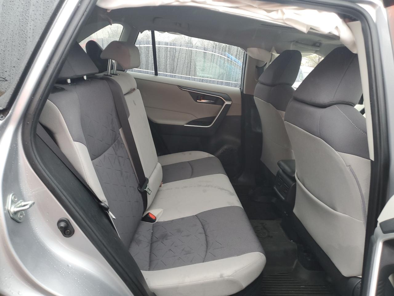 2023 TOYOTA RAV4 XLE VIN:JTMRWRFV8PD575995