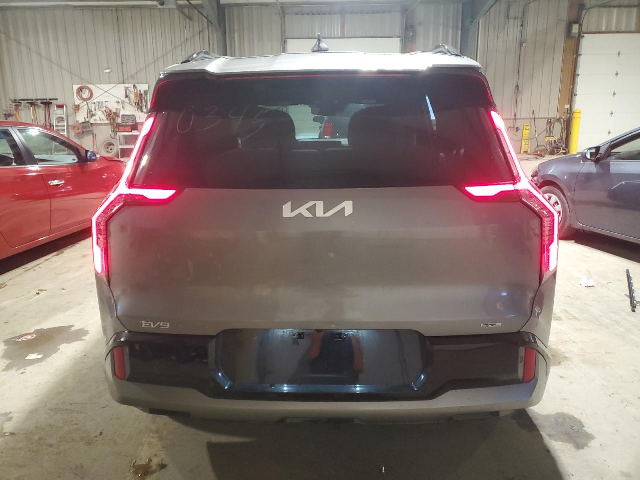 2024 KIA EV9 GT LINE VIN:KNDAEFS56R6020345