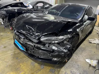 2017 Tesla Model S 5YJSA1E24HF219031 VIN:5YJSA1E24HF219031