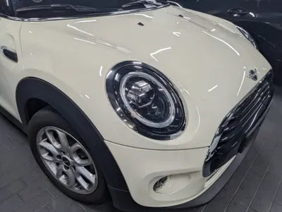 2021 MINI Cooper VIN: