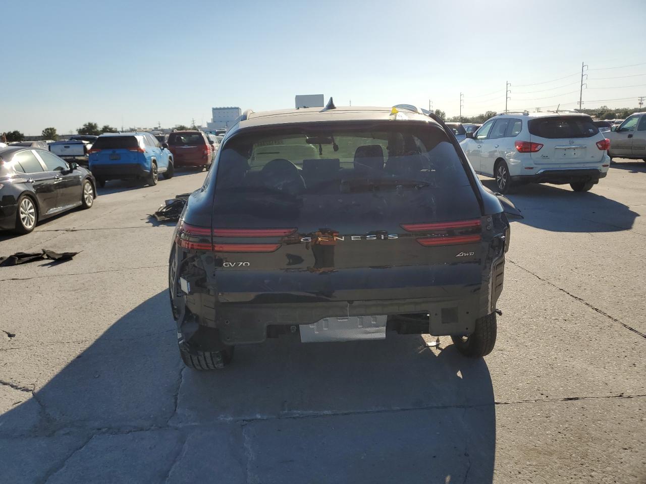 2024 GENESIS GV70 BASE VIN:5NMMADTB9RH005682