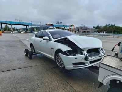 2015 Jaguar XF SAJAA05J4FDU63653 VIN:SAJAA05J4FDU63653