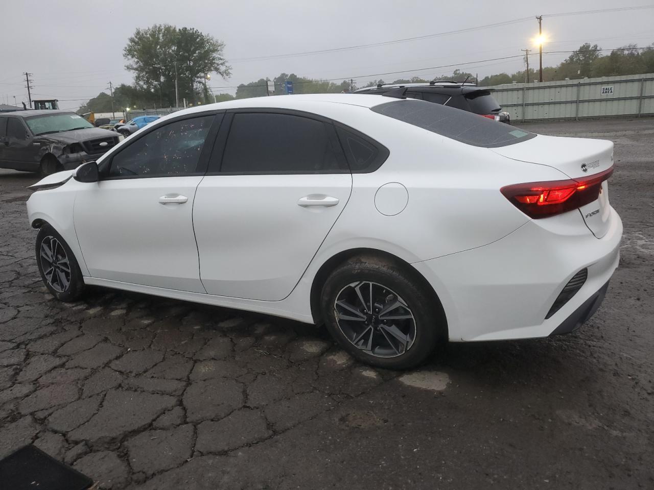 2023 KIA FORTE LX VIN:3KPF24AD8PE600456