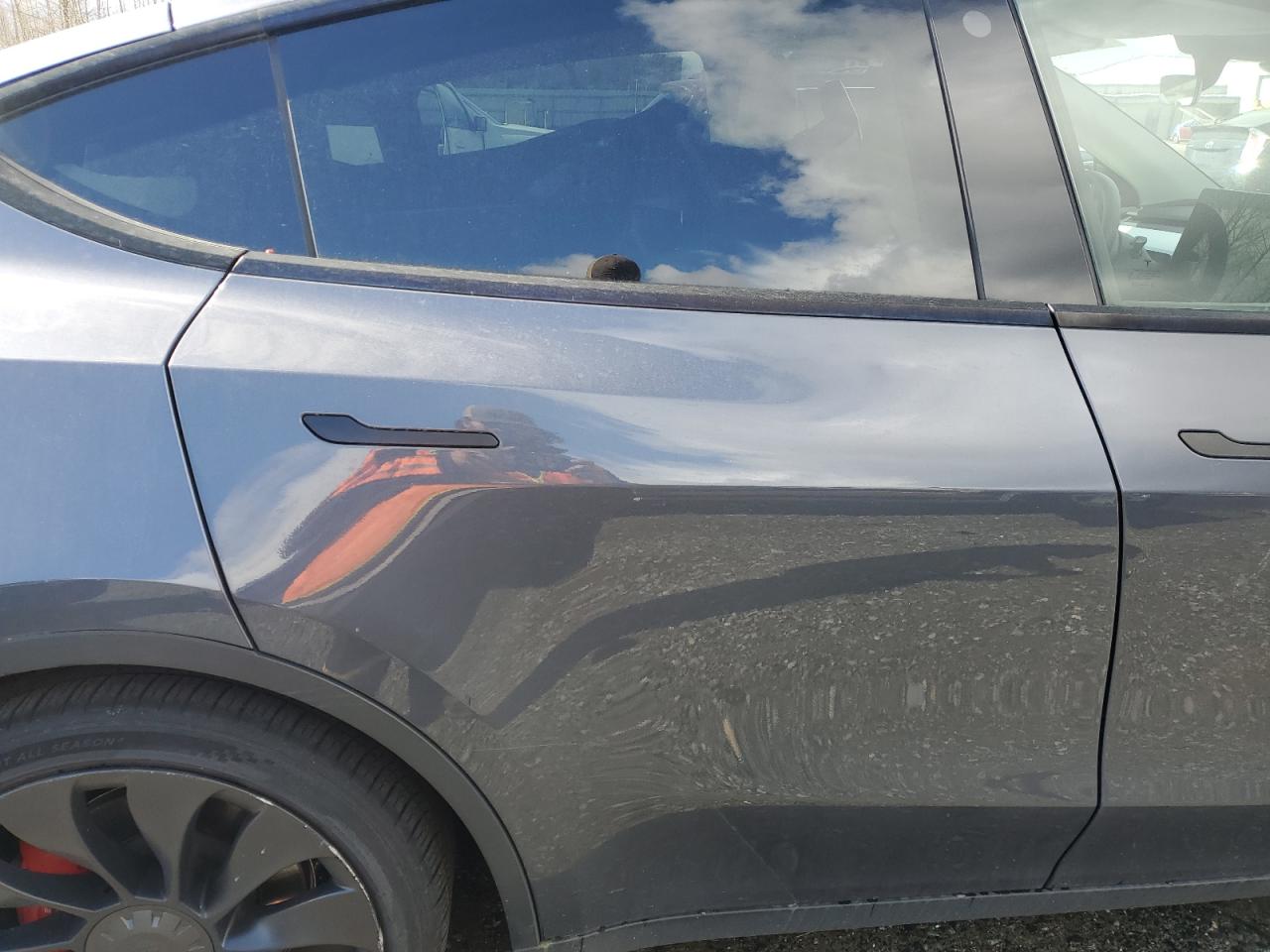 2022 TESLA MODEL Y  VIN:7SAYGDEF4NF523021
