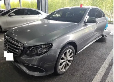 2019 Mercedes-Benz E 300 WDDZF4KB9KA495586 VIN:WDDZF4KB9KA495586