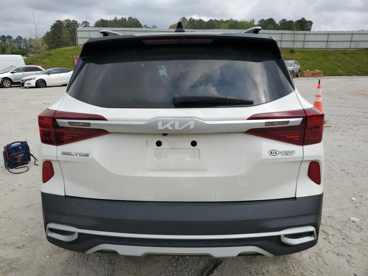 2022 KIA SELTOS SX VIN:KNDETCA20N7240436