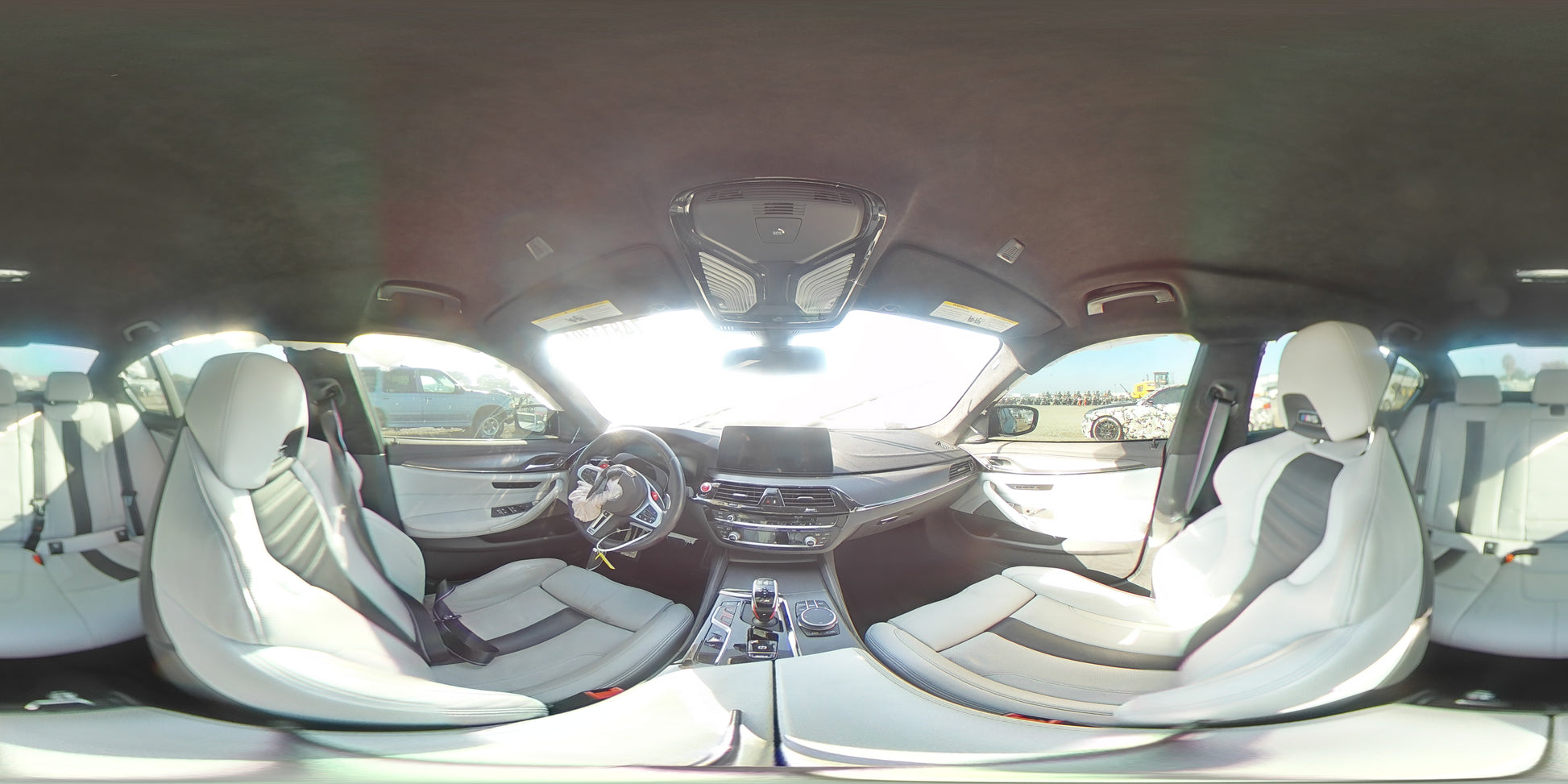 2022 BMW M5  VIN:WBS83CH03NCH66564