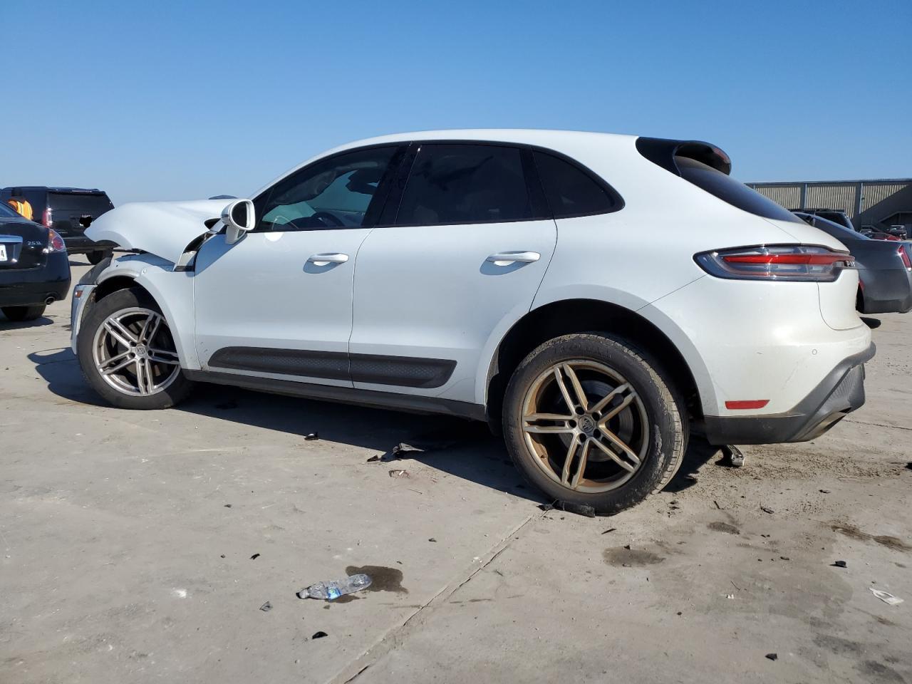 2023 PORSCHE MACAN BASE VIN:WP1AA2A56PLB12400