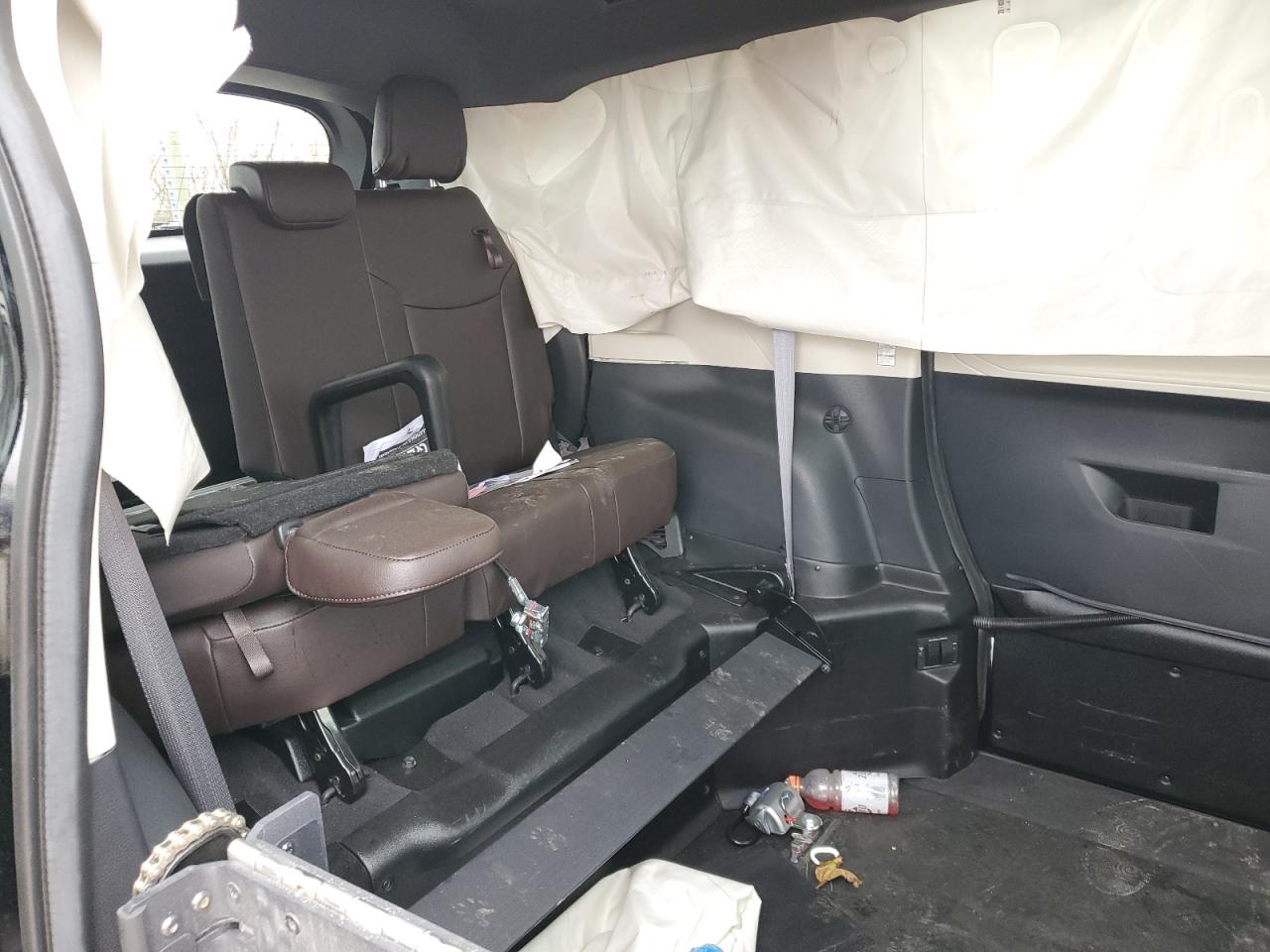 2023 TOYOTA SIENNA LIMITED VIN:5TDERKEC6PS175340